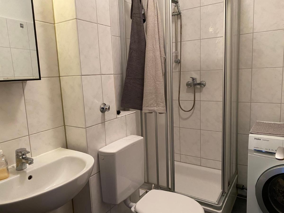 Moderne Wohnung Bei Duisburg Hbf. Bagian luar foto